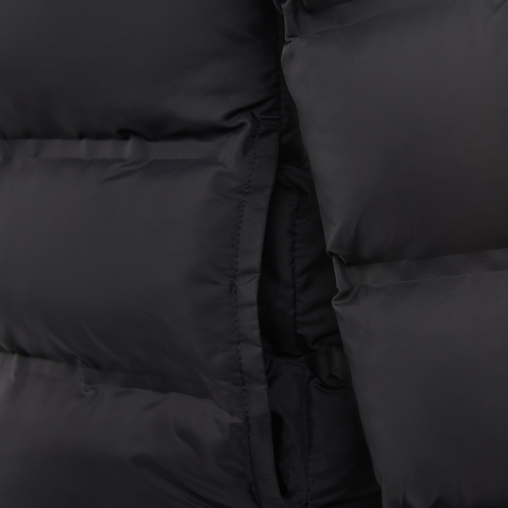 New Balance B NB Bond Quilted Jacket in SCHWARZ