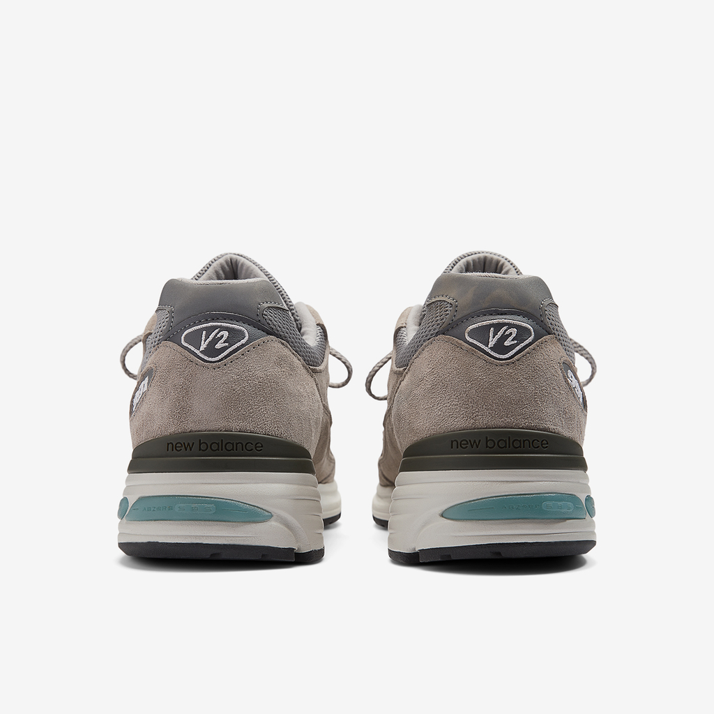 New Balance U 991 v2 MiUK Essentials Freizeitschuhe in BEIGE