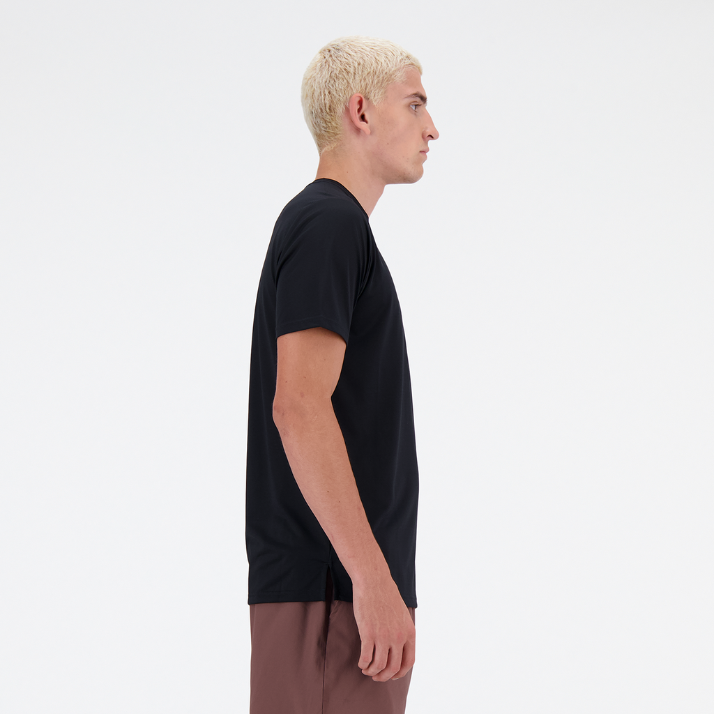 New Balance Sport Essentials Run T-Shirt in SCHWARZ
