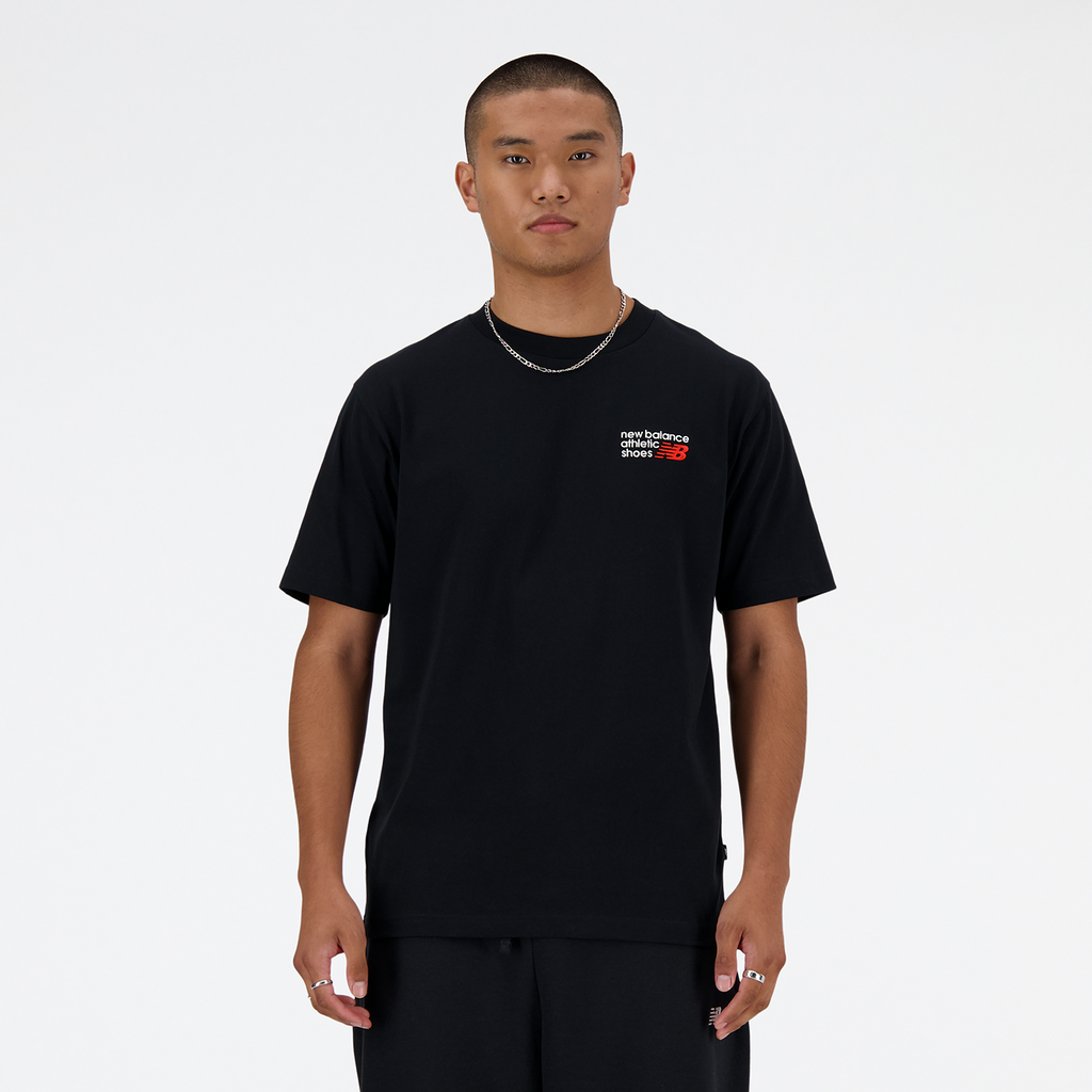 New Balance Athletics Premium Logo T-Shirt in SCHWARZ