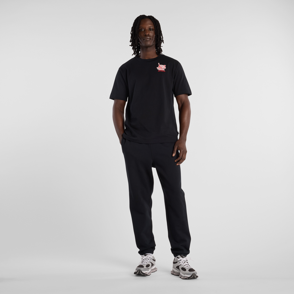 New Balance Ramen T-Shirt in SCHWARZ