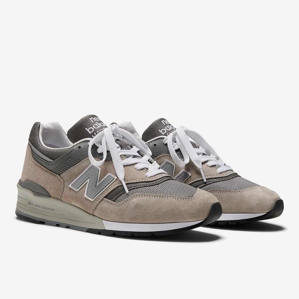 New Balance M 997 Made in USA Freizeitschuhe in GRAU