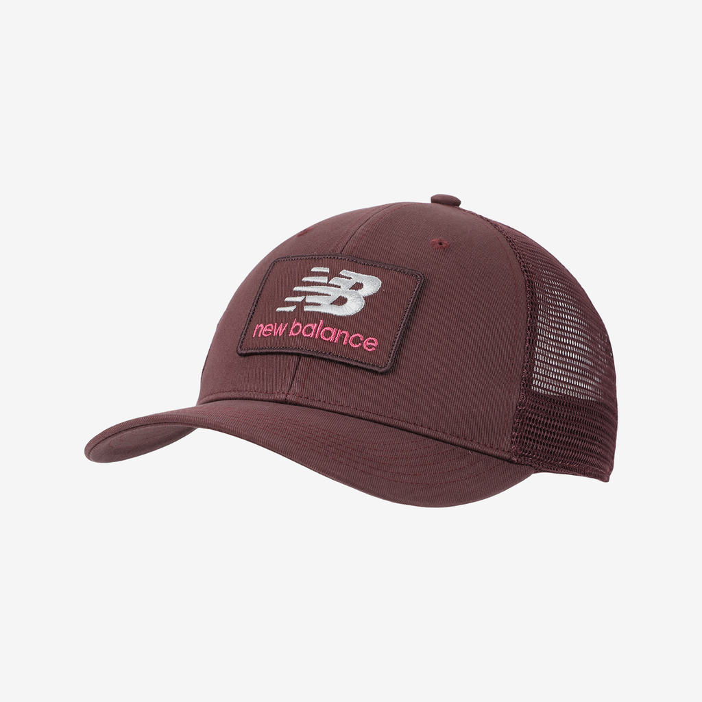New Balance Stacked Patch Logo Trucker in VIOLETT