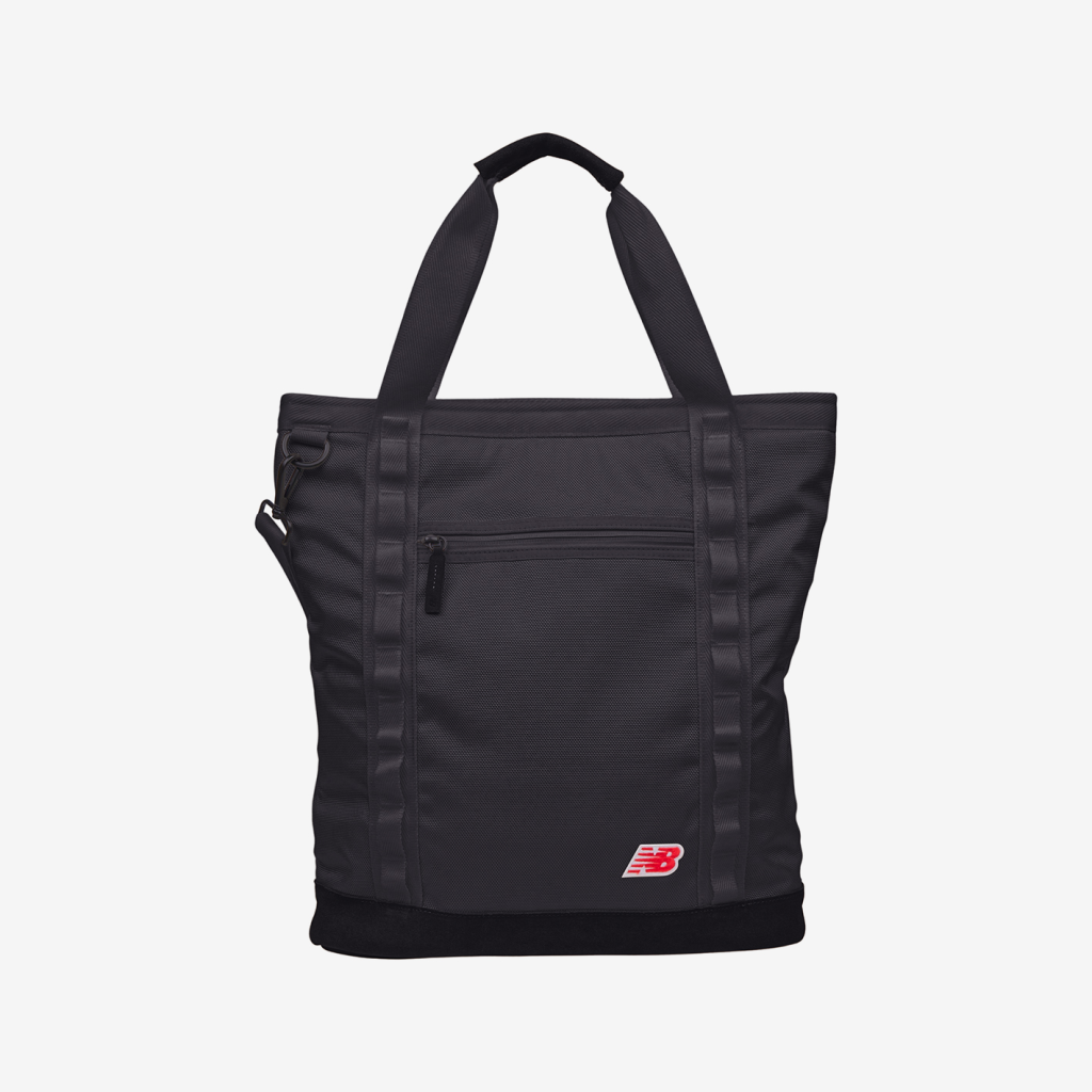 New Balance Legacy Icon Tote Bag in SCHWARZ