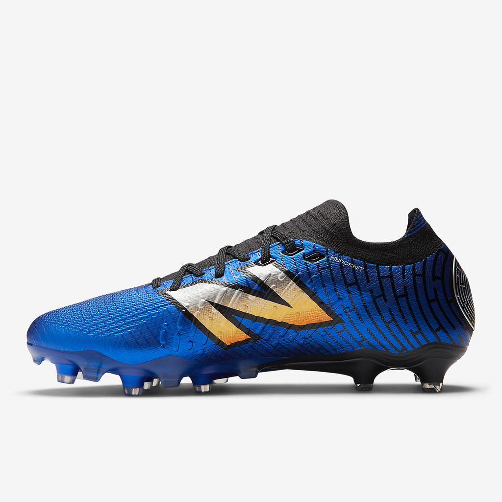 New Balance M Tekela Low Pro FG Labyrinth Nockenschuhe in BLAU