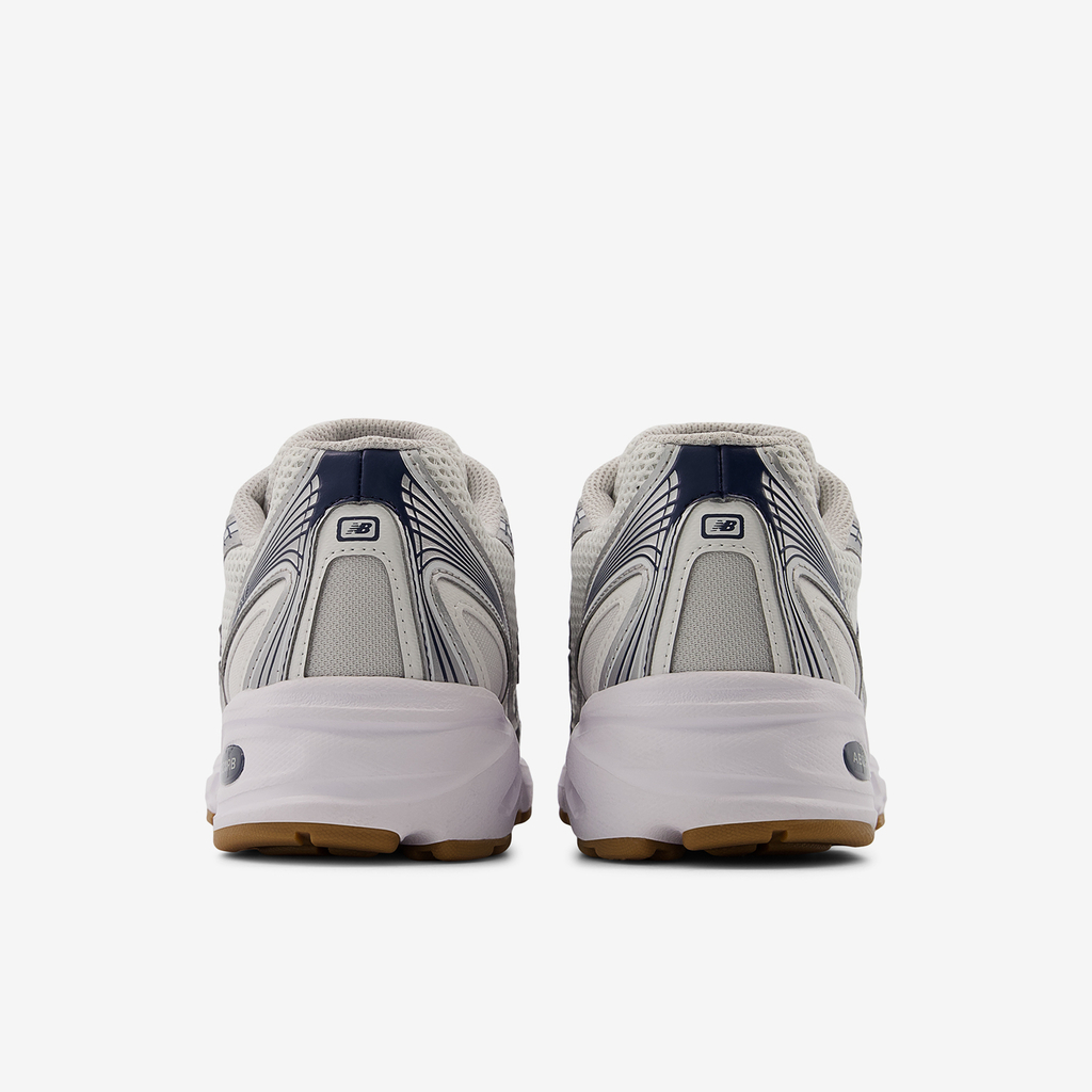 New Balance U740SN2 Freizeitschuhe in GRAU