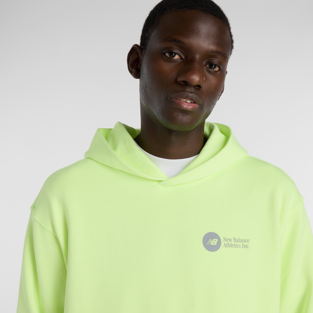 New Balance Vortex Hoodie in GELB