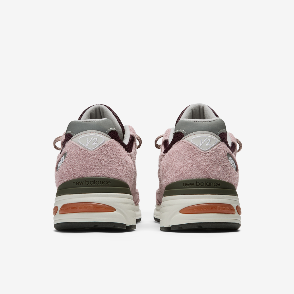 New Balance M 991v2 Made in UK Grape Sorbet Freizeitschuhe in PINK