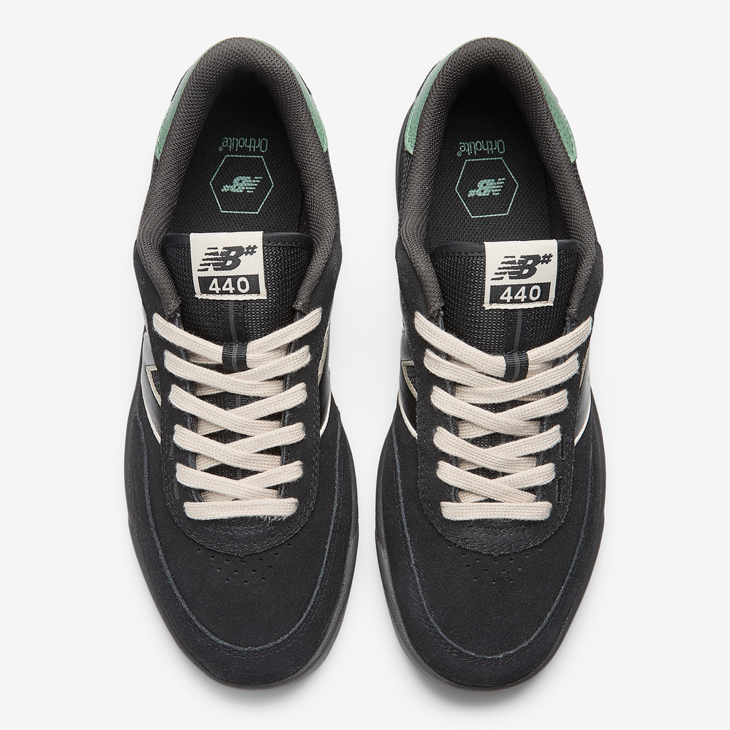 New Balance M Numeric 440 v2 Skateboardschuhe in SCHWARZ