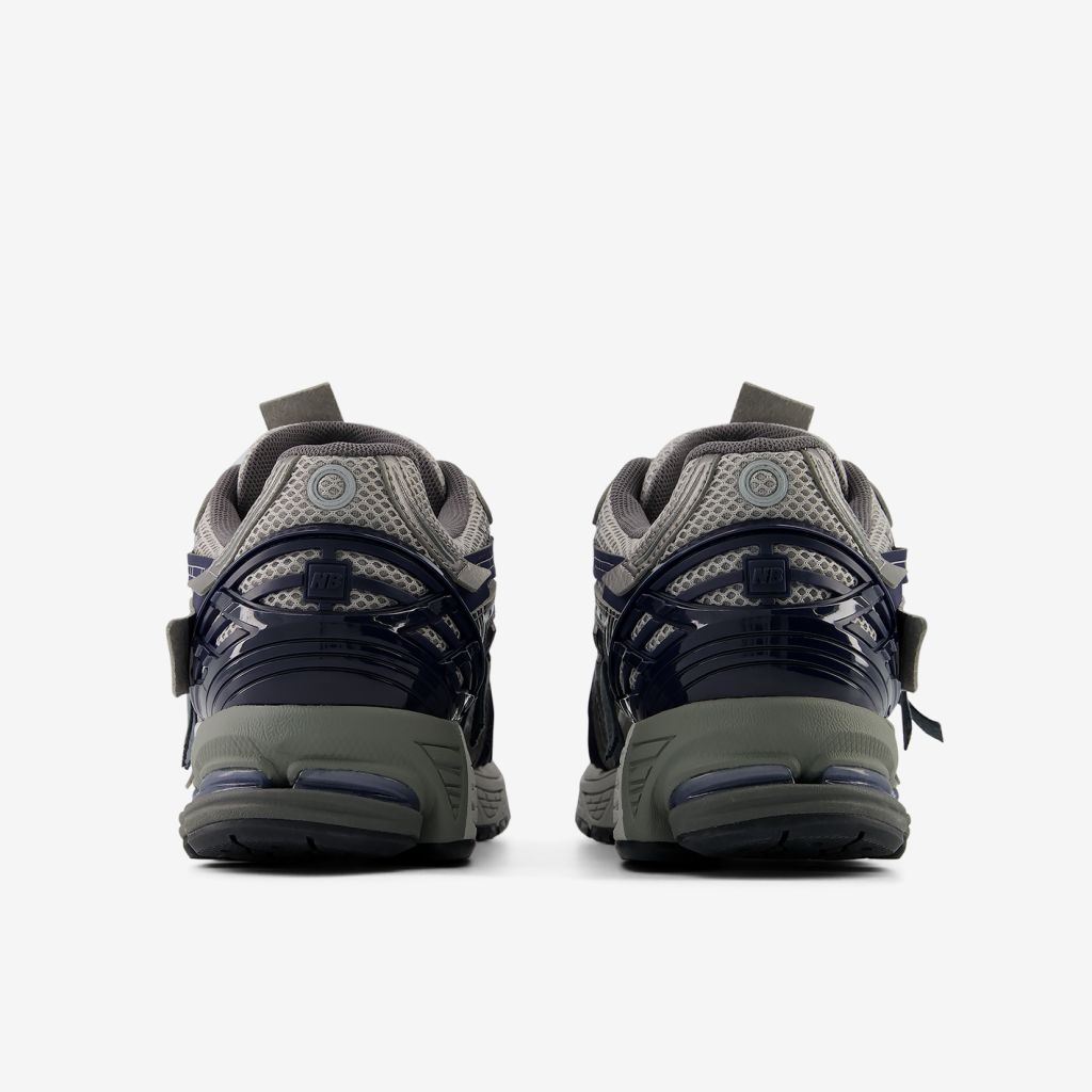 New Balance U 1906A Deconstructed Seasonal Freizeitschuhe in GRAU