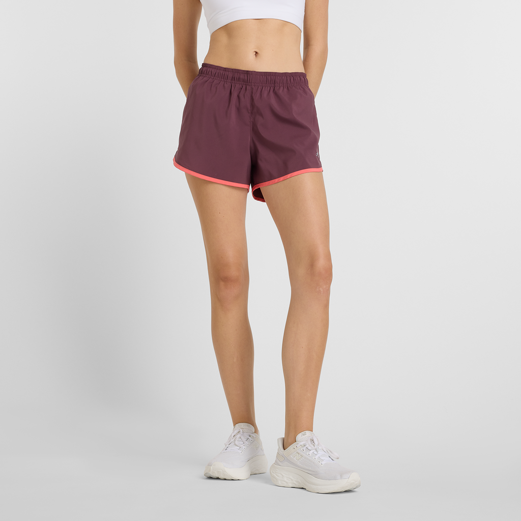 New Balance W New Balance Short 3 Inch in VIOLETT