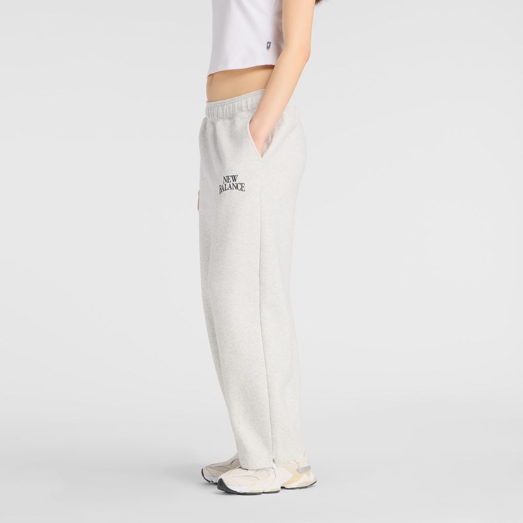 New Balance W Linear Heritage Fleece Barrel Pant in GRAU
