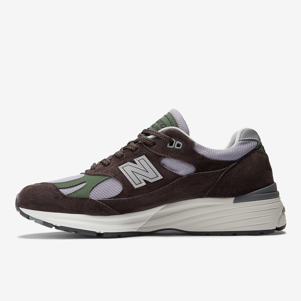 New Balance M 991 Essentialy off beat Made in UK Freizeitschuhe in SCHWARZ
