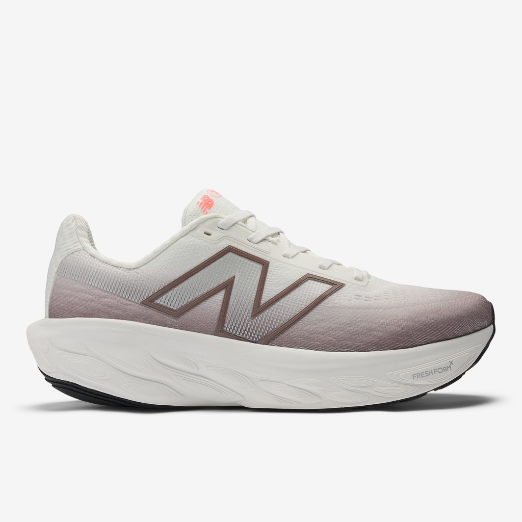 New Balance M 1080 v14 Laufschuhe in BRAUN