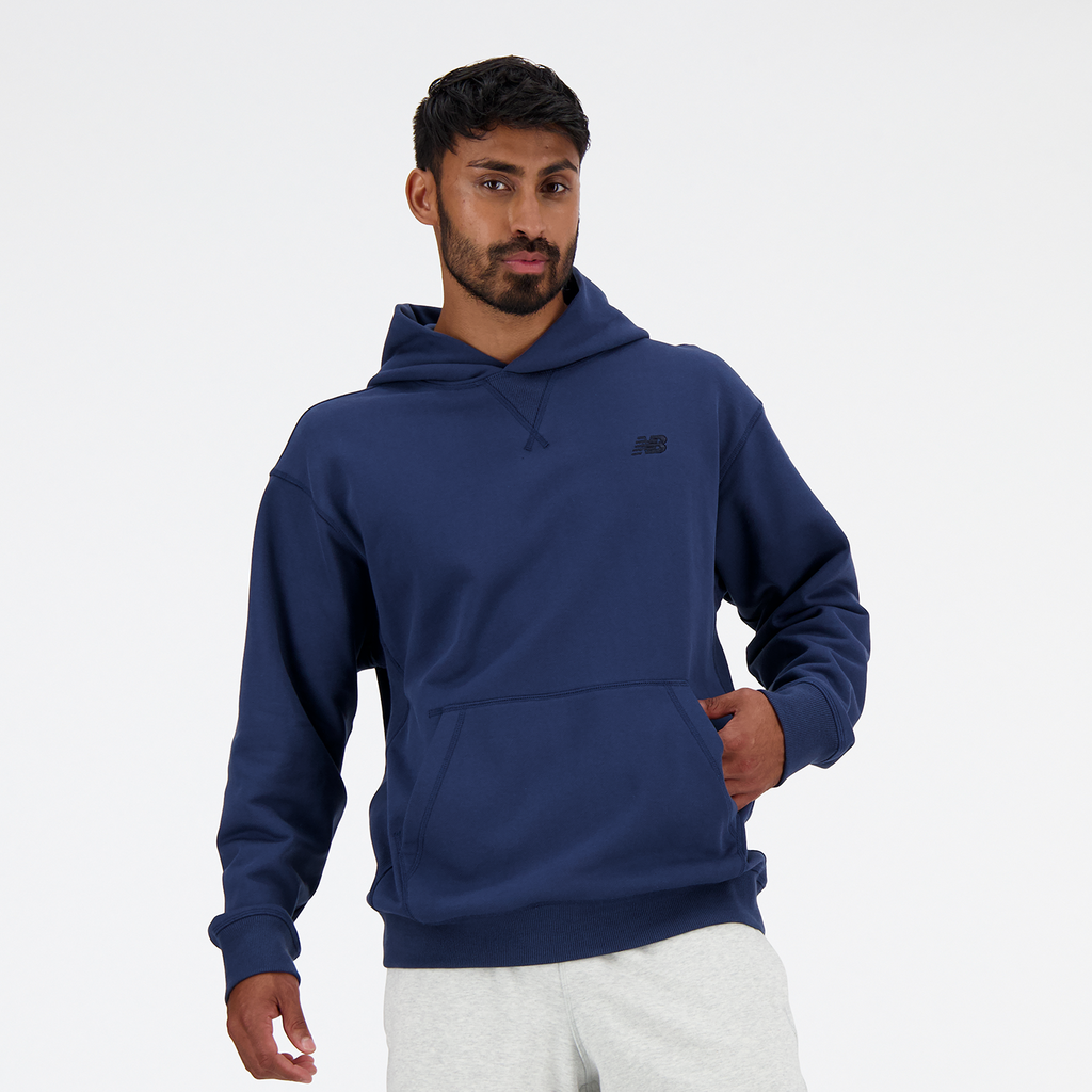 New Balance NB Athletics French Terry Hoodie in BLAU