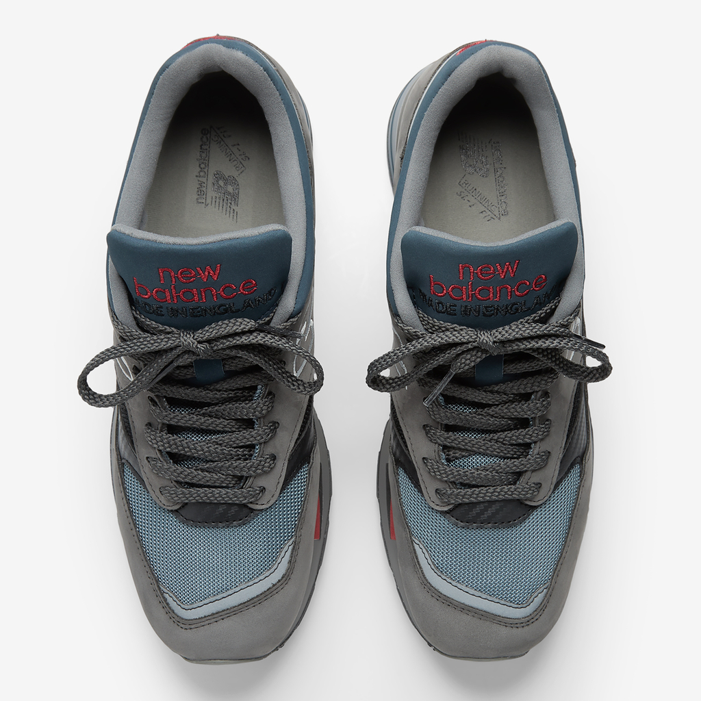 New Balance M 1500 Iconic Influences Made in UK Freizeitschuhe in GRAU