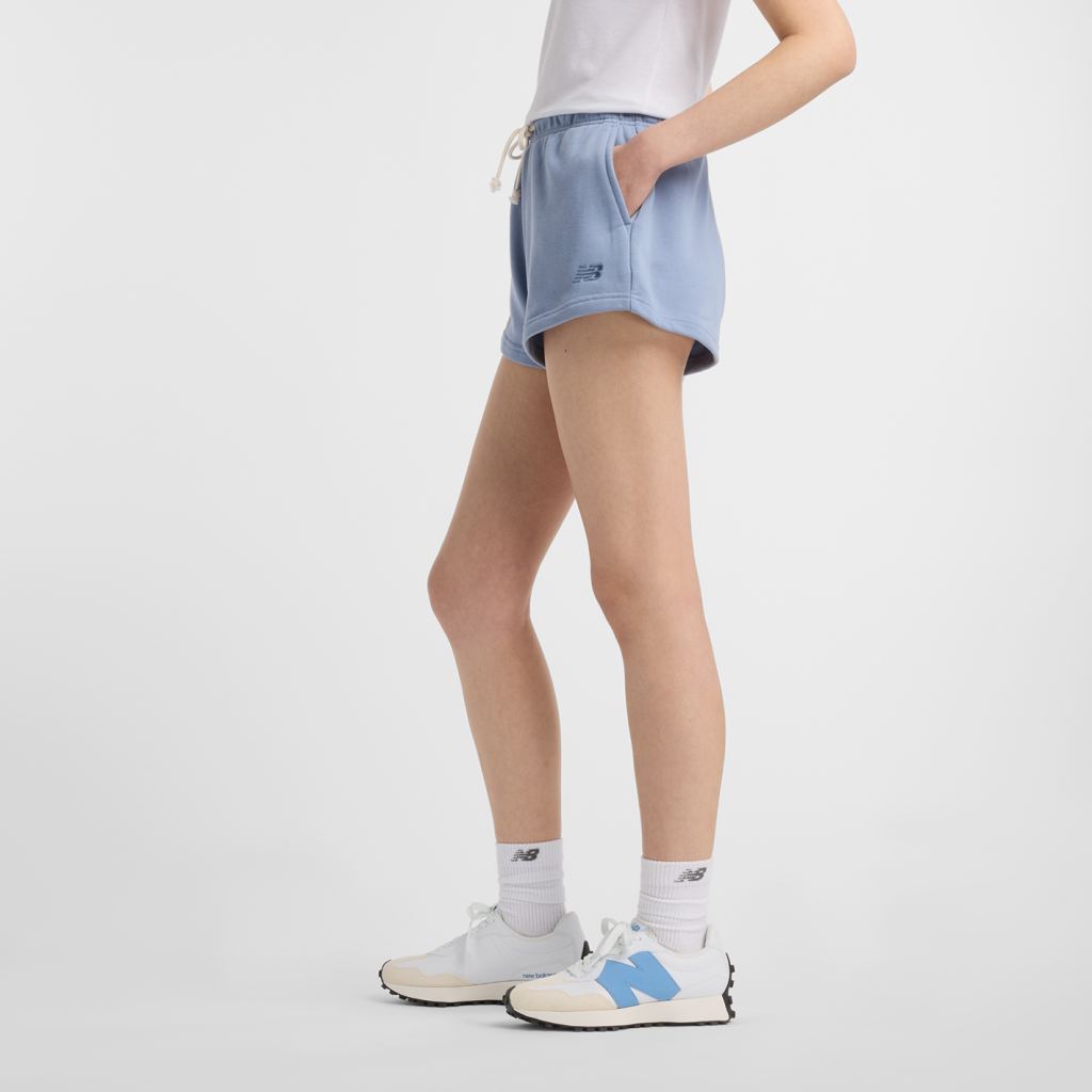 New Balance Coastal Fleece Short in BLAU