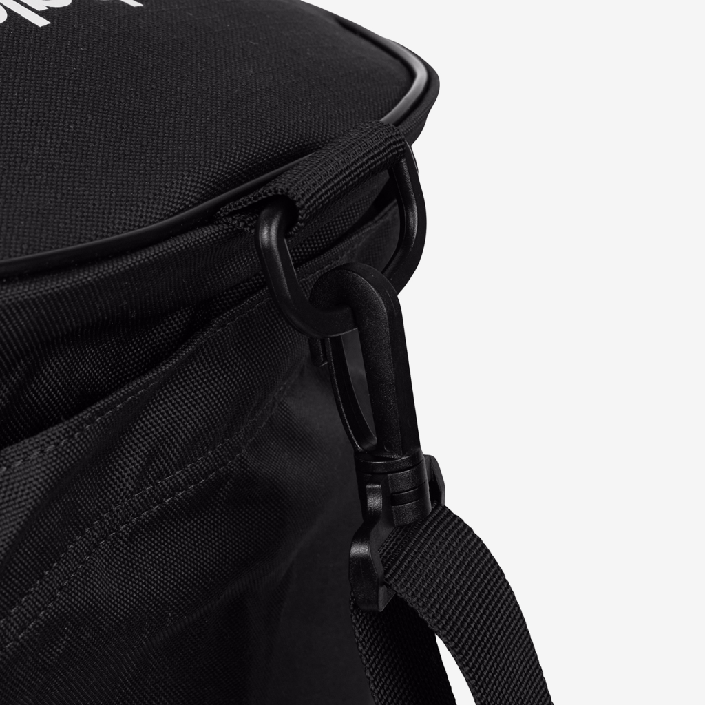 New Balance Athletics Duffle 2.0 Medium in SCHWARZ