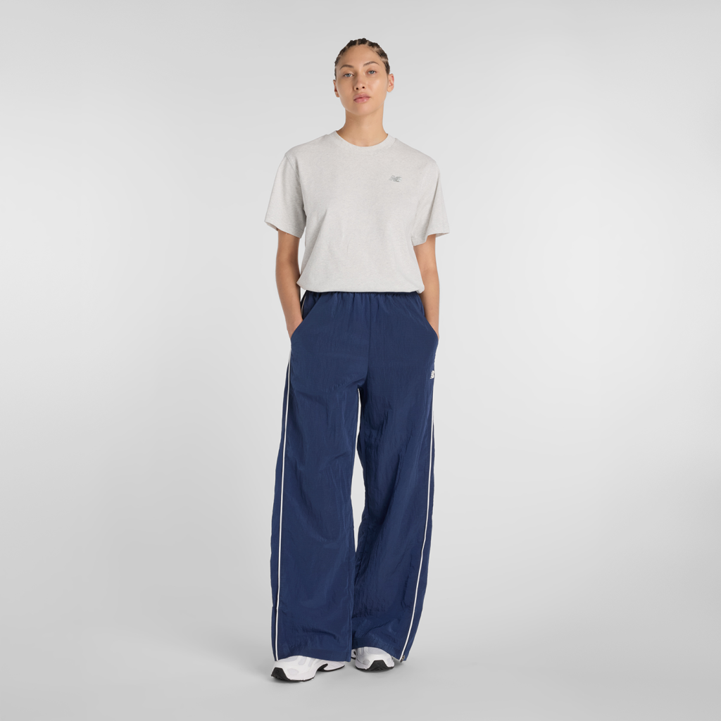 New Balance W Sport Legacy Pant in BLAU