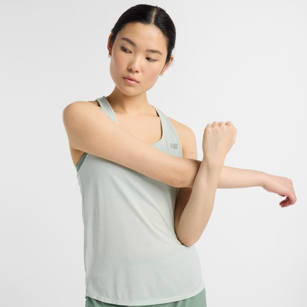 New Balance W NB Athletics Tank in GRÜN