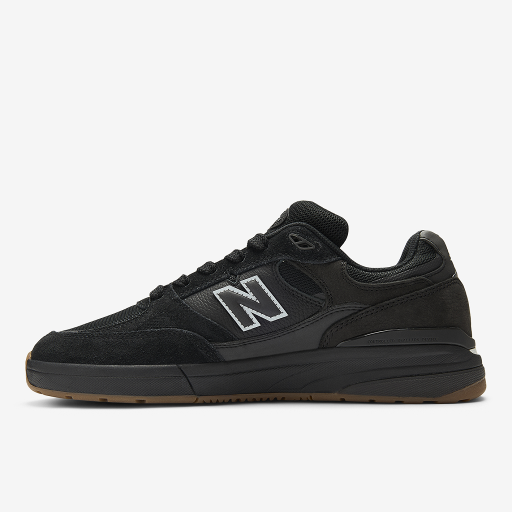 New Balance M Numeric 933 Andrew Reynolds Skateboardschuhe in SCHWARZ