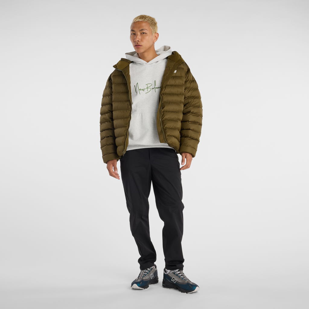 New Balance Atheltics Signature Hoodie in GRAU