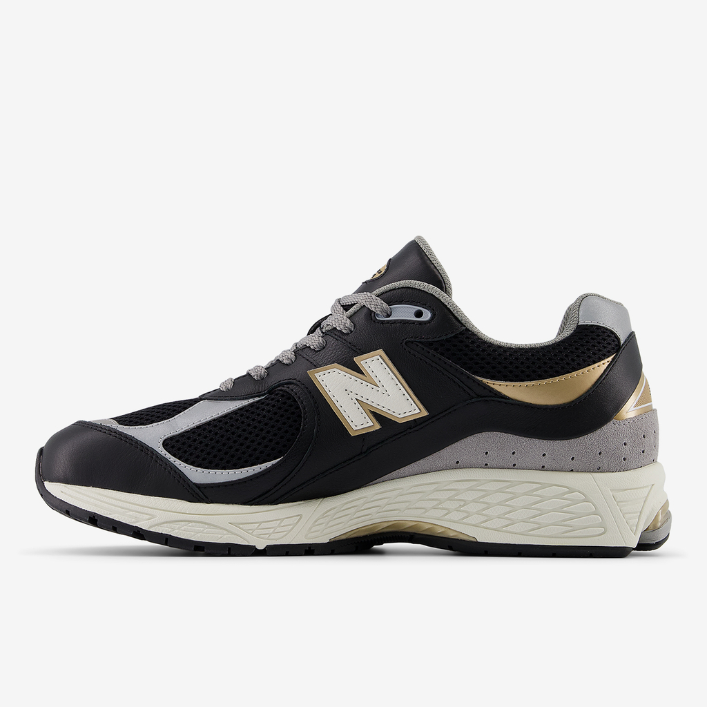 New Balance U 2002R Sport Freizeitschuhe in SCHWARZ