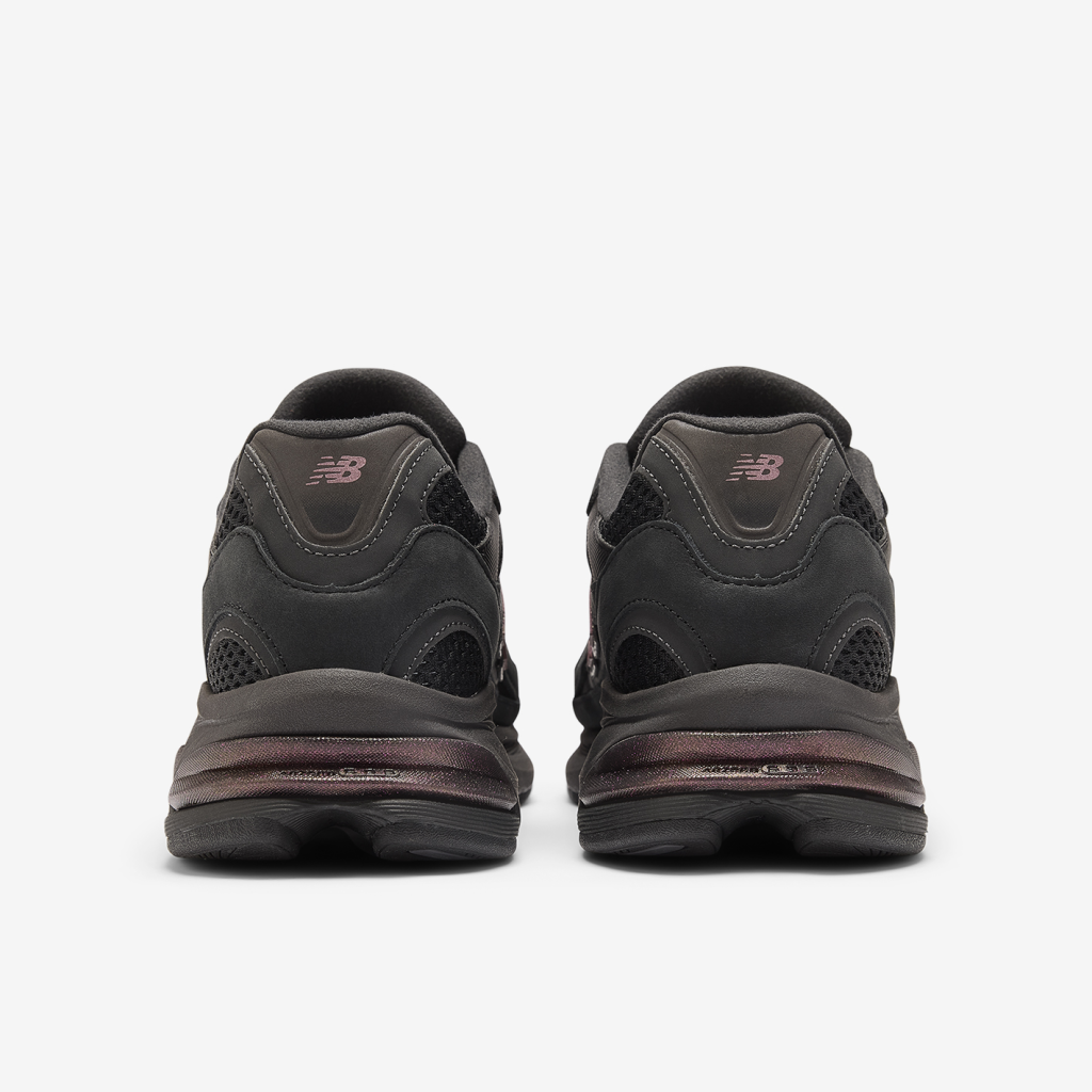 New Balance M 2010 Winter Fire Freizeitschuhe in SCHWARZ