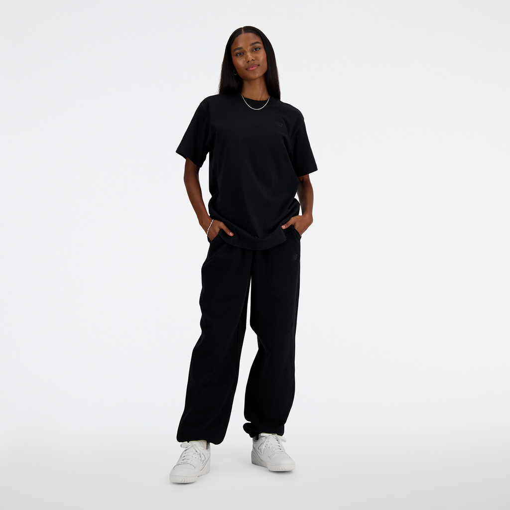 New Balance W NB Athletics Jersey T-Shirt in SCHWARZ