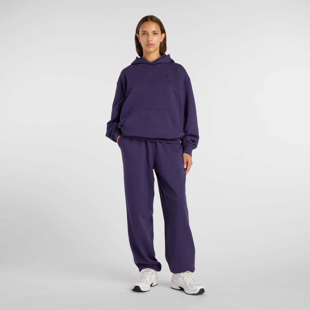 New Balance W NB Athletics French Terry Jogger in VIOLETT