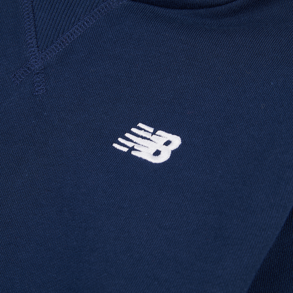 New Balance B New Balance French Terry Small Logo Hoodie in BLAU