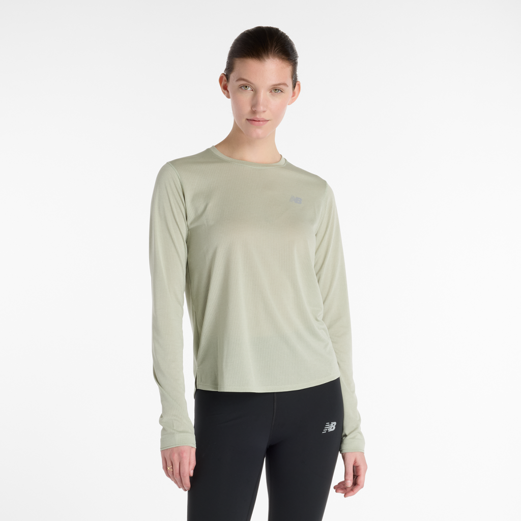 New Balance W NB Athletics Long Sleeve in GRÜN