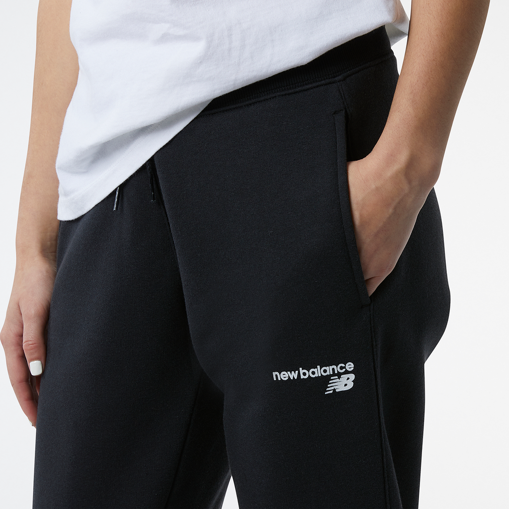 New Balance W NB Classic Core Fleece Pant in SCHWARZ