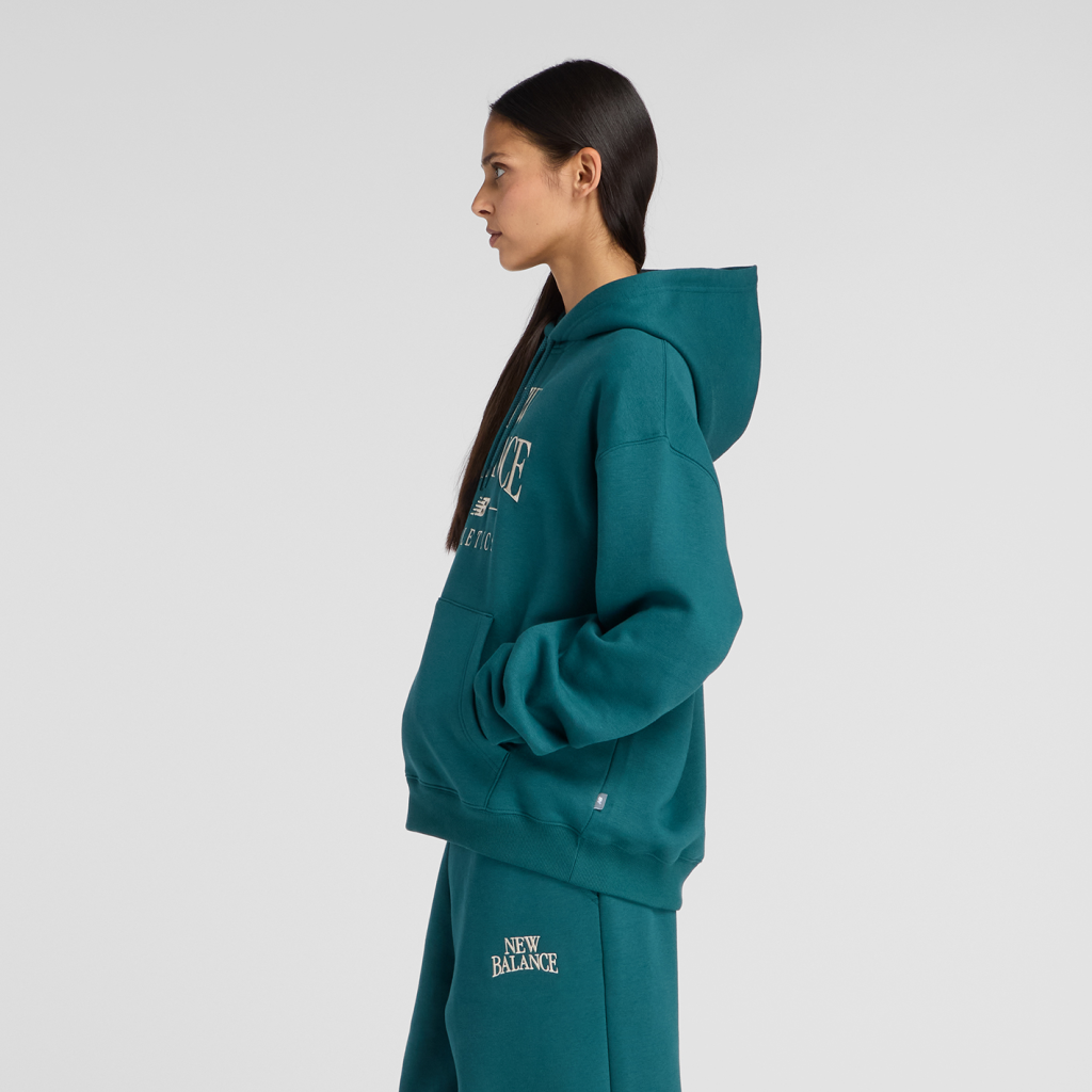 New Balance W Linear Heritage Fleece Hoodie in GRÜN