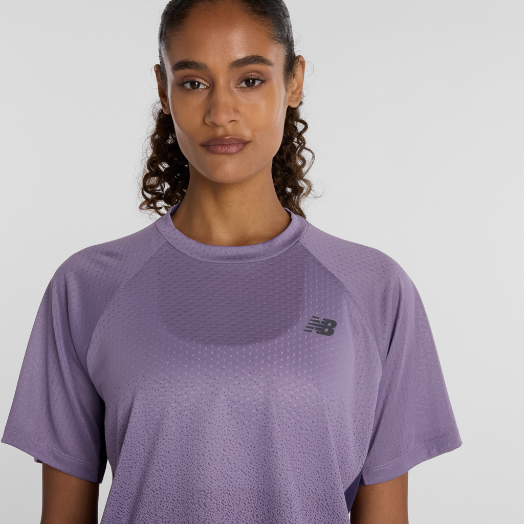 New Balance W Viz-Tech Run T-Shirt in VIOLETT