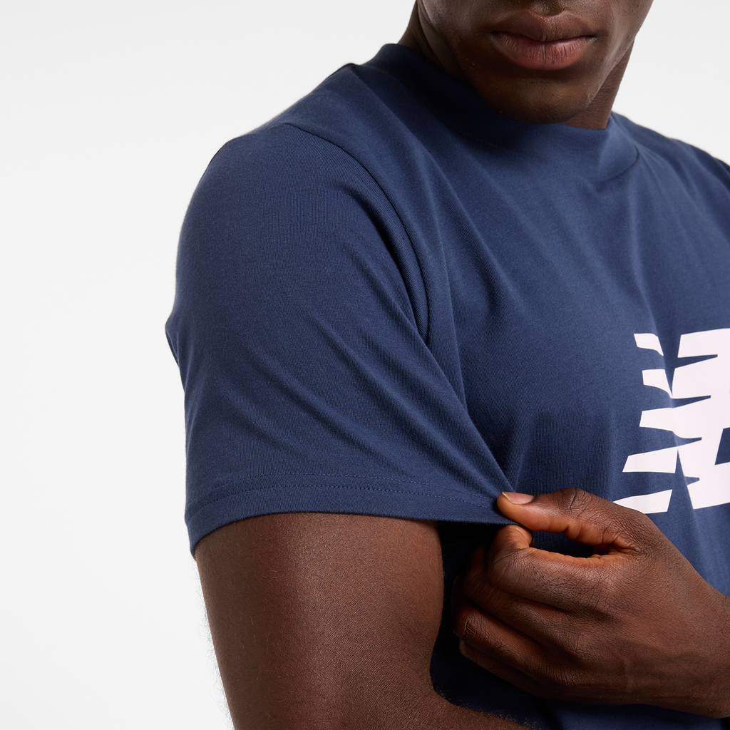 New Balance Sport Jersey Logo T-Shirt in BLAU