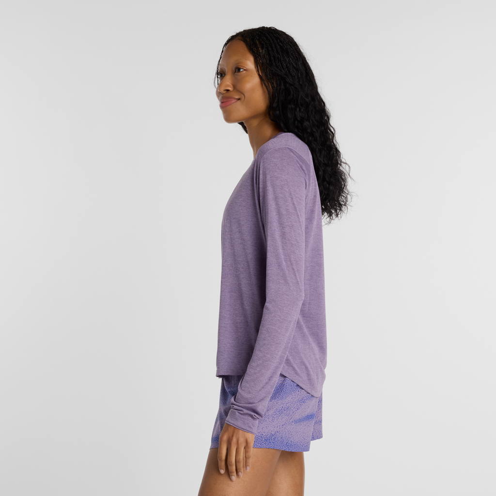 New Balance W NB Athletics Long Sleeve in VIOLETT