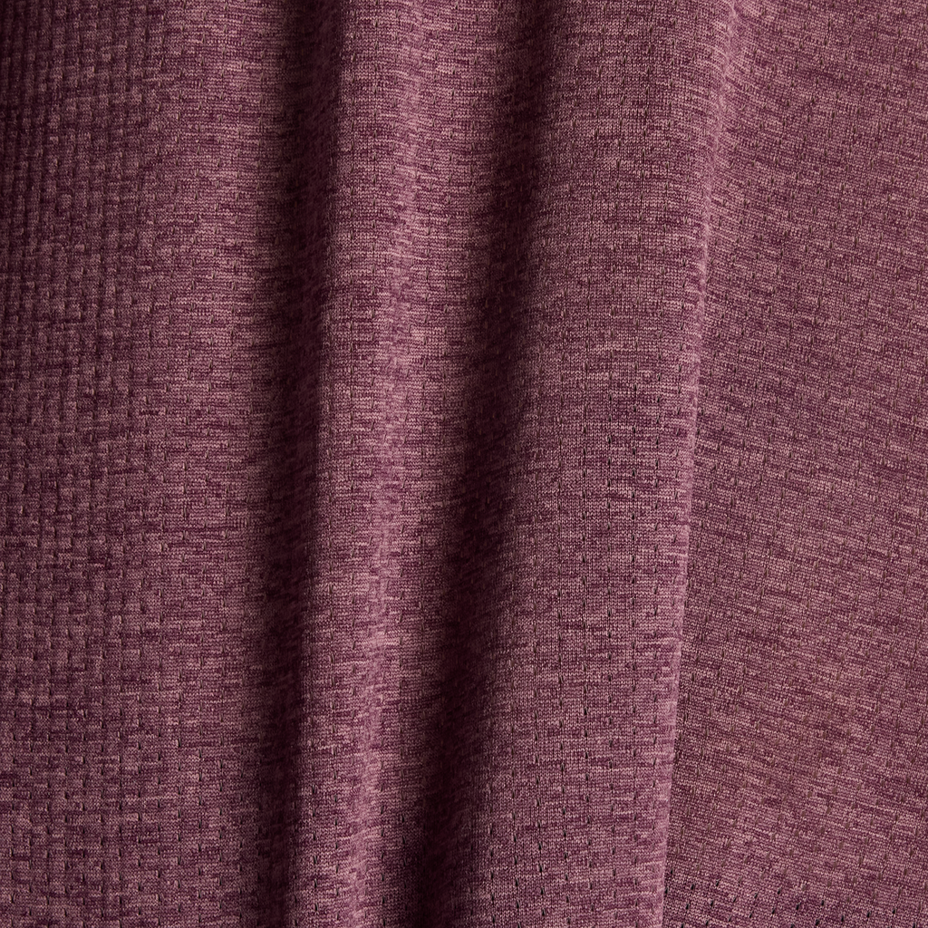 New Balance NB Athletics Run Long Sleeve T-Shirt in VIOLETT