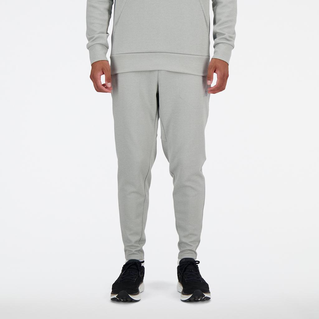 New Balance Tech Knit Pant in GRAU