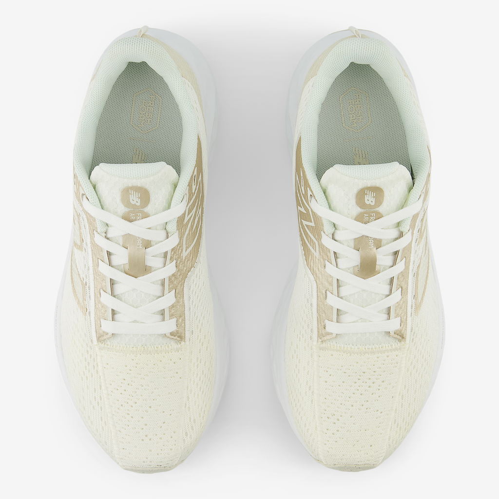 New Balance W Arishi v4 Laufschuhe in WEISS