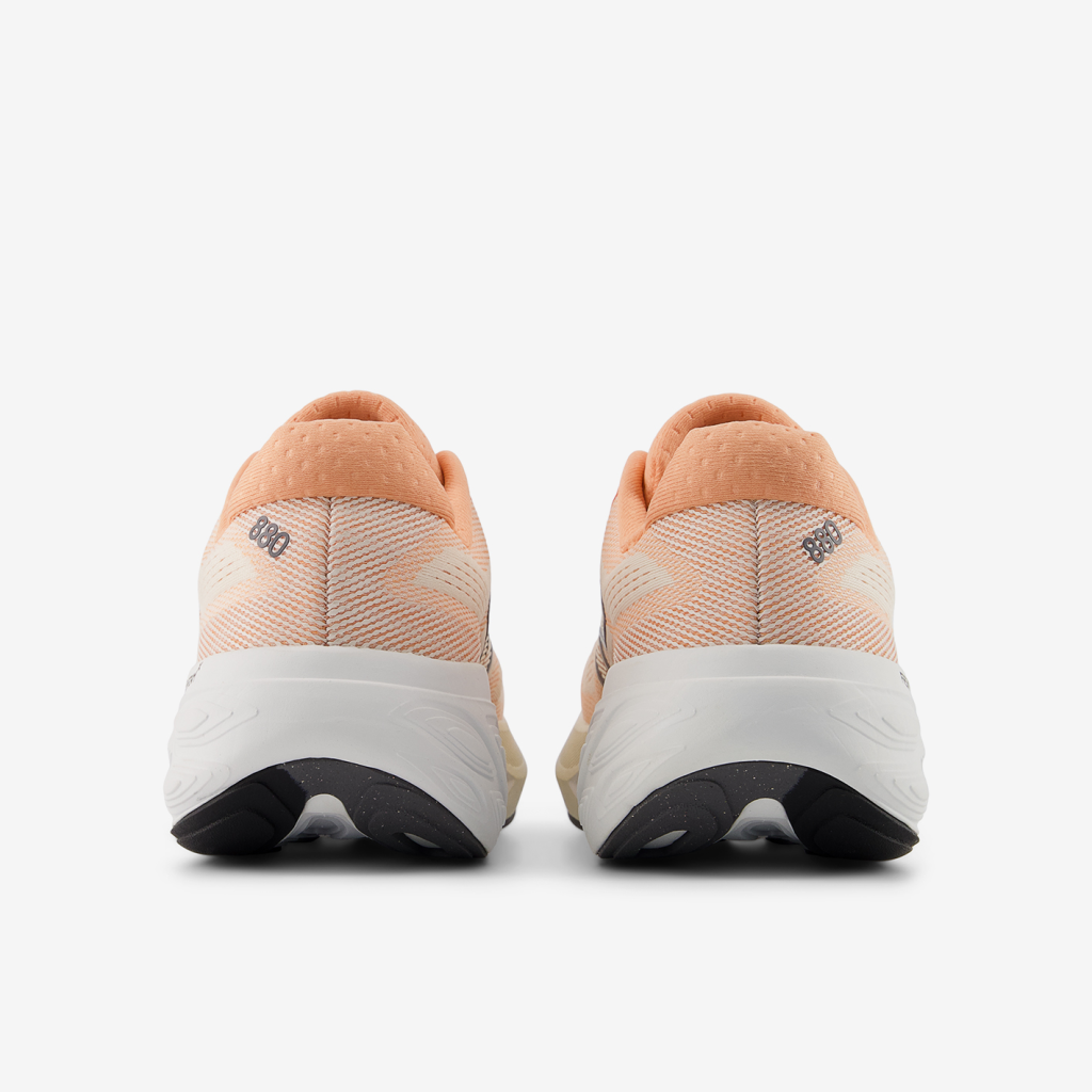 New Balance W 880 v15 Laufschuhe in ORANGE