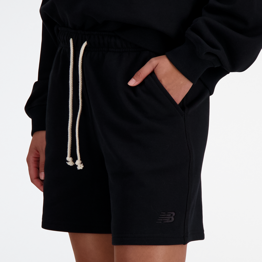 New Balance W NB Athletics French Terry Short in SCHWARZ