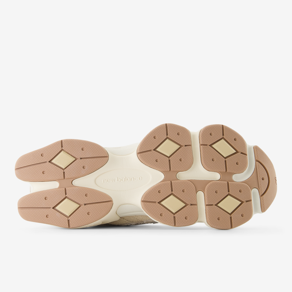 New Balance U 9060 Cozy Comfort Freizeitschuhe in BRAUN