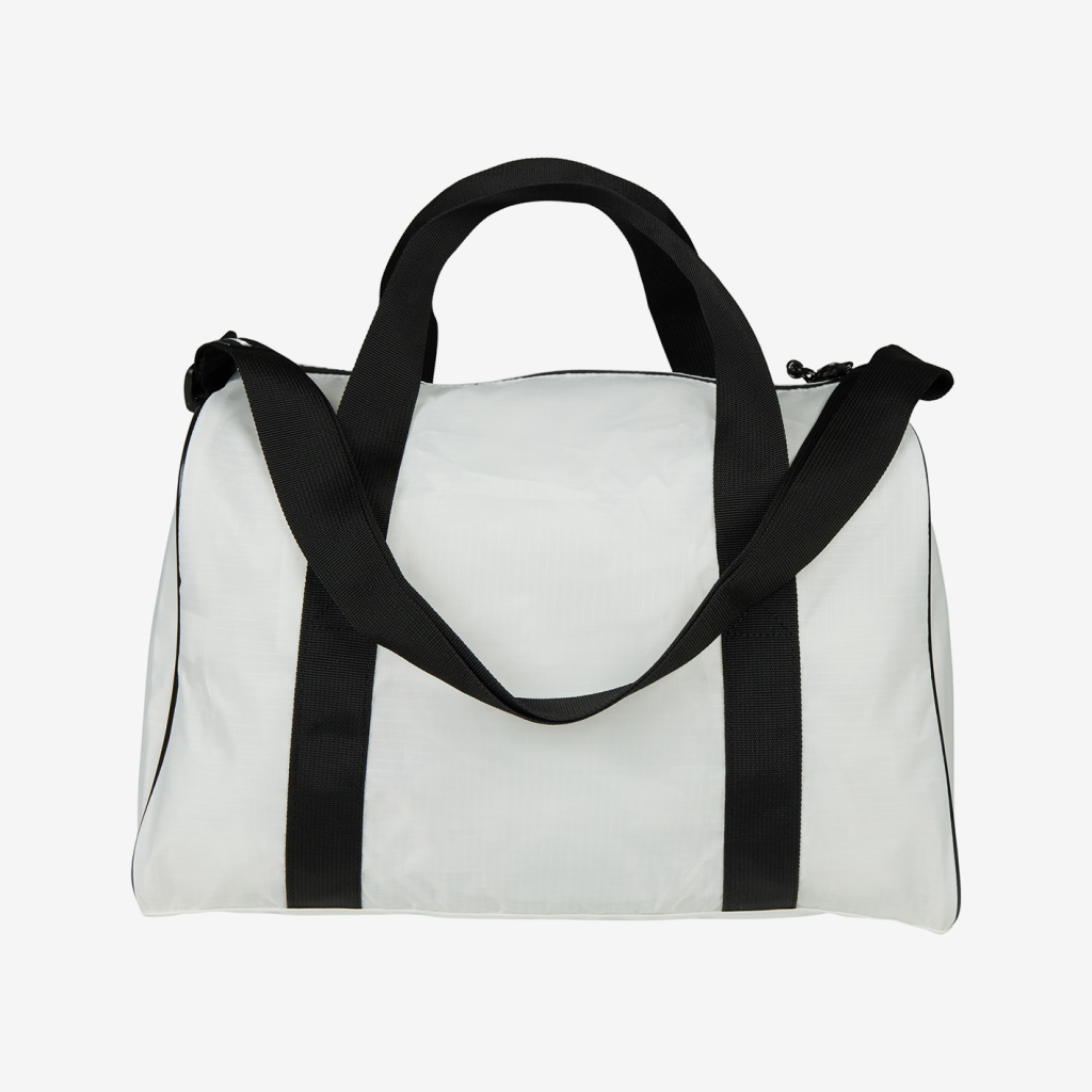 New Balance Essentials Small Duffel in WEISS