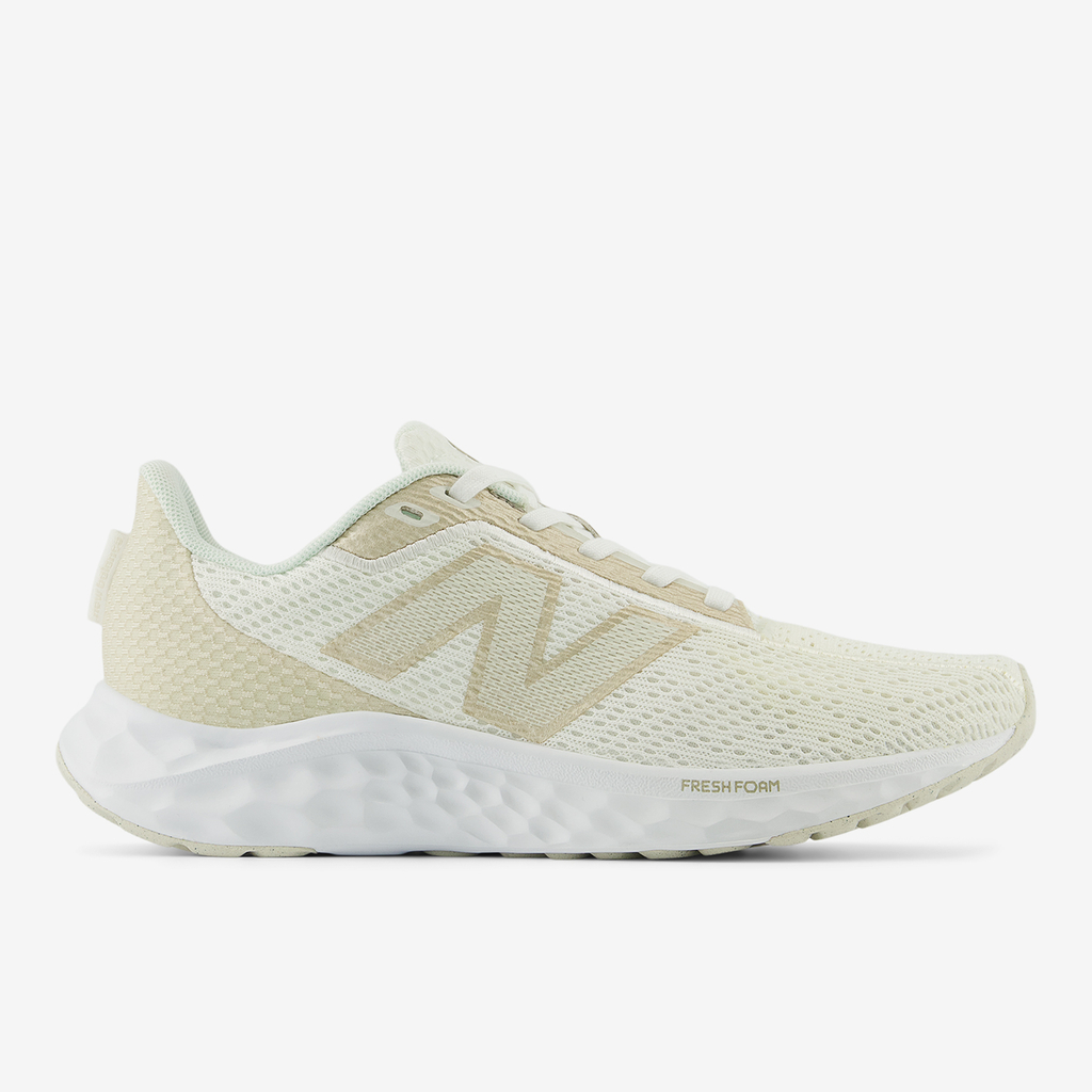New Balance W Arishi v4 Laufschuhe in WEISS