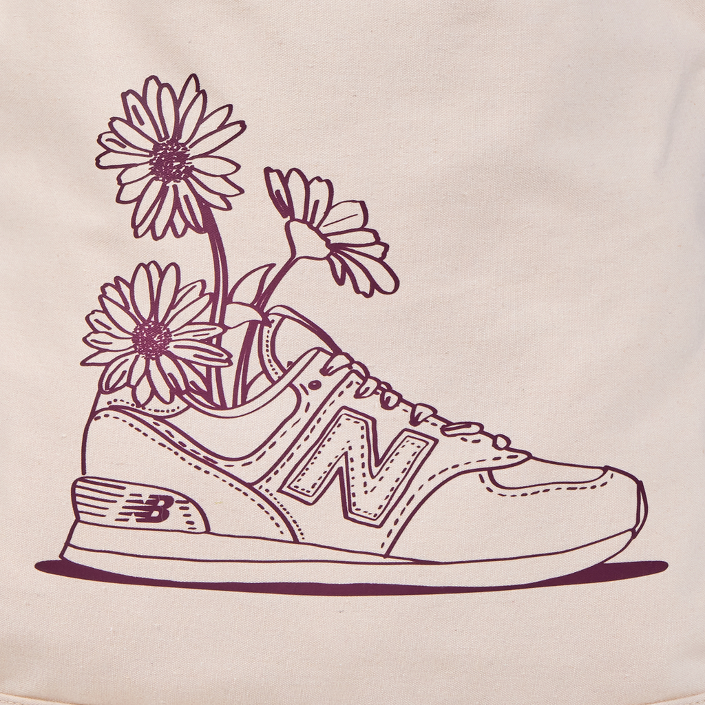 New Balance Graphic Tote in VIOLETT