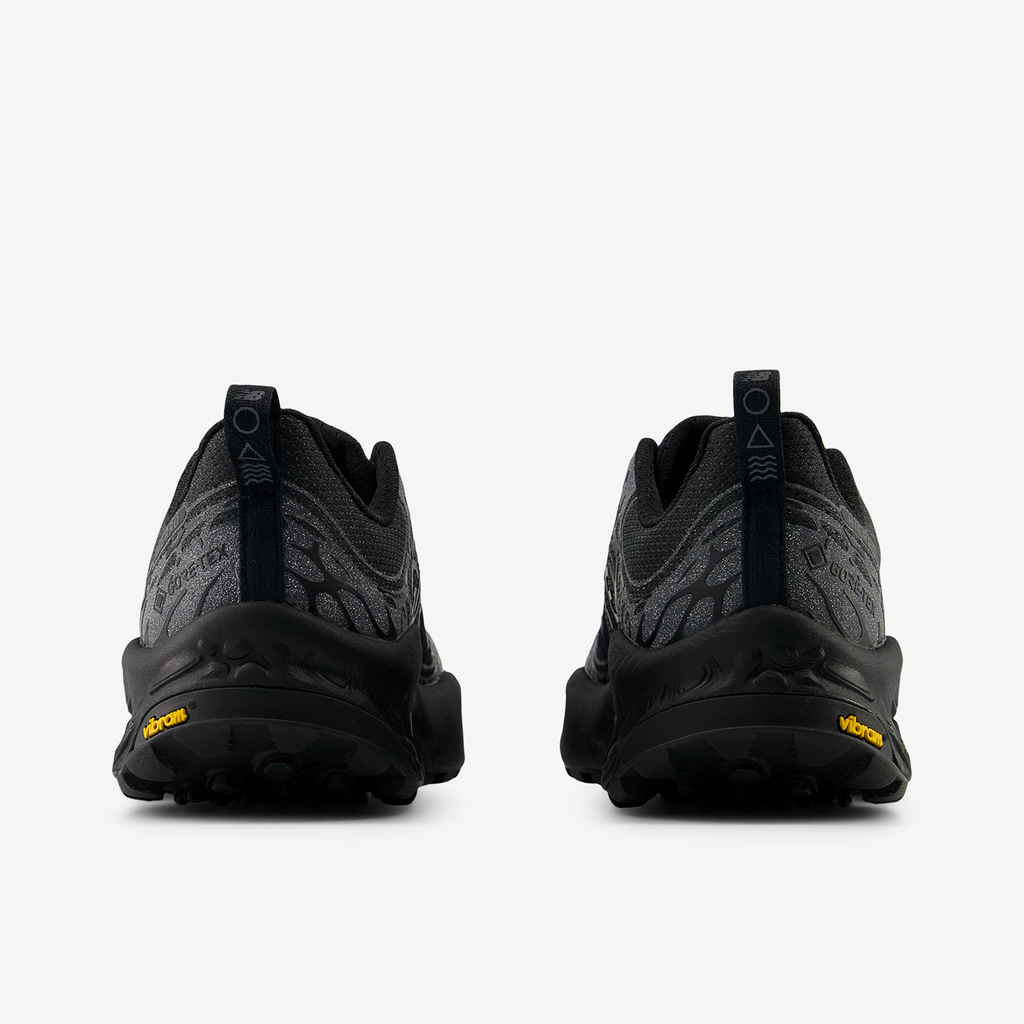 New Balance W Hierro GTX v8 Trailrunningschuhe in SCHWARZ