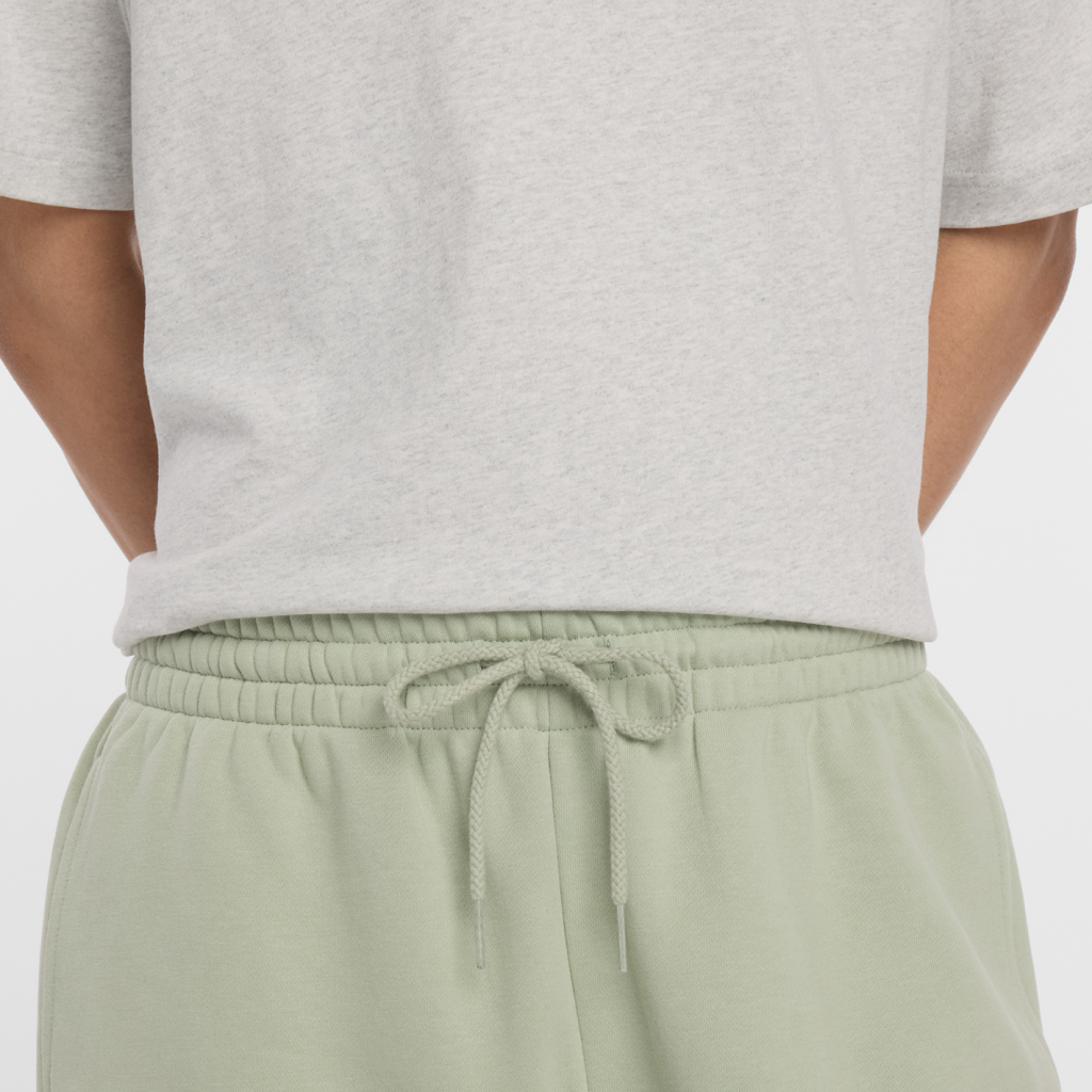 New Balance Sport Essentials French Terry Short 7 Inch in GRÜN