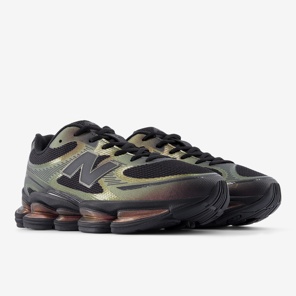 New Balance M 2000 Winter Fire Freizeitschuhe in SCHWARZ