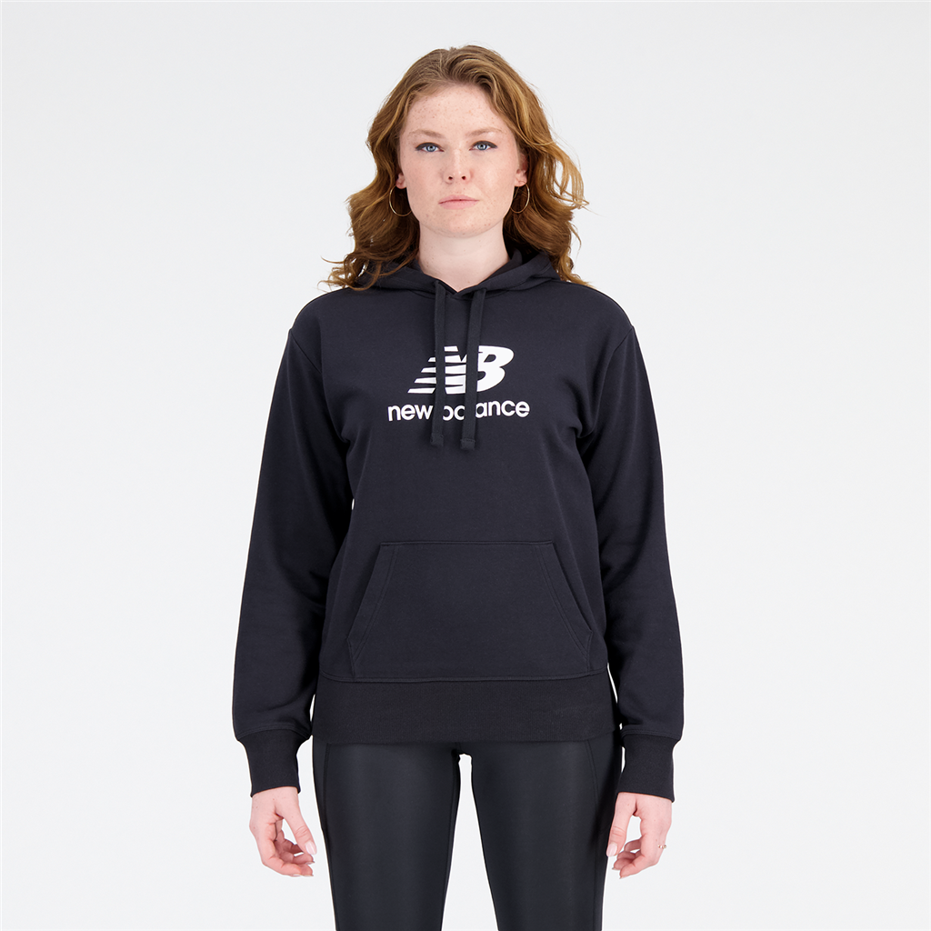 New Balance W Essentials Stacked Logo Hoodie in SCHWARZ